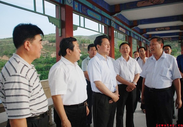 李小鵬常務(wù)副省長(zhǎng)在汾河水庫調(diào)研